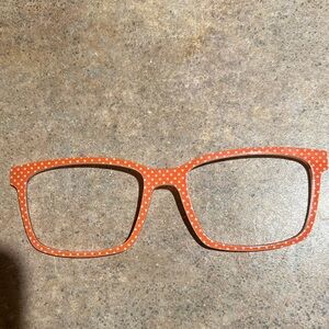 Kirby style pair eyewear topper